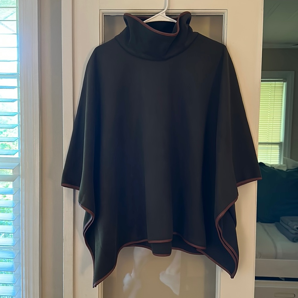 NWOT Tuckernuck Green Leather Trim Funnel Neck Piper Poncho